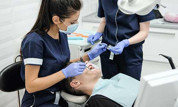 Wisdom Teeth Removal and Extraction in Coquitlam BC